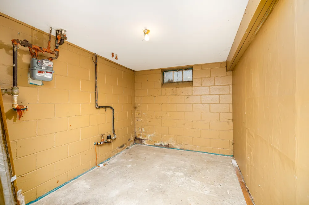 1404 Holmes Road Ypsilanti Charter Township, MI 48198