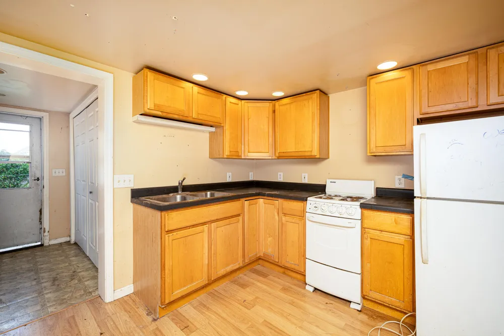 1404 Holmes Road Ypsilanti Charter Township, MI 48198