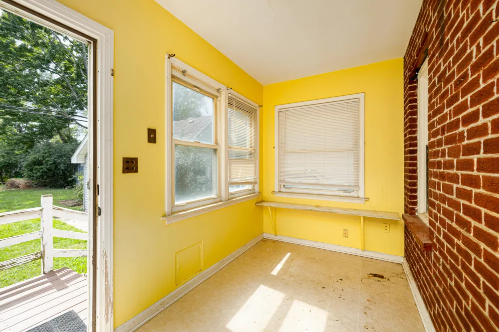 1404 Holmes Road Ypsilanti Charter Township, MI 48198