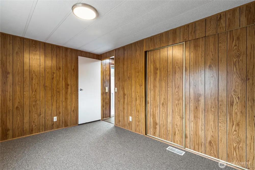 2240 Peace Portal Drive #5 Blaine, WA 98230