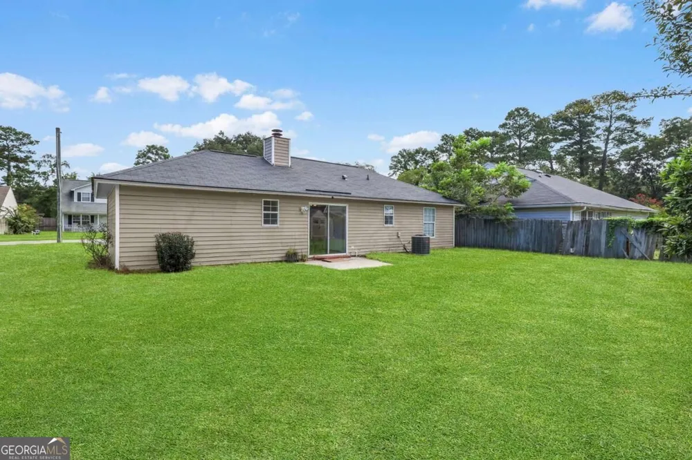 139 Little River DR Savannah, GA 31419