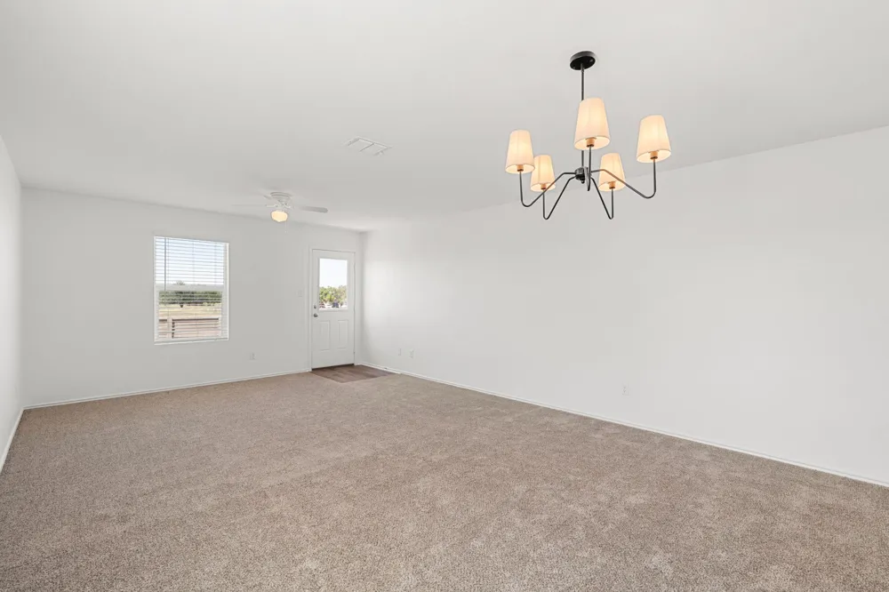 424 Marty Allen Loop Jarrell, TX 76537