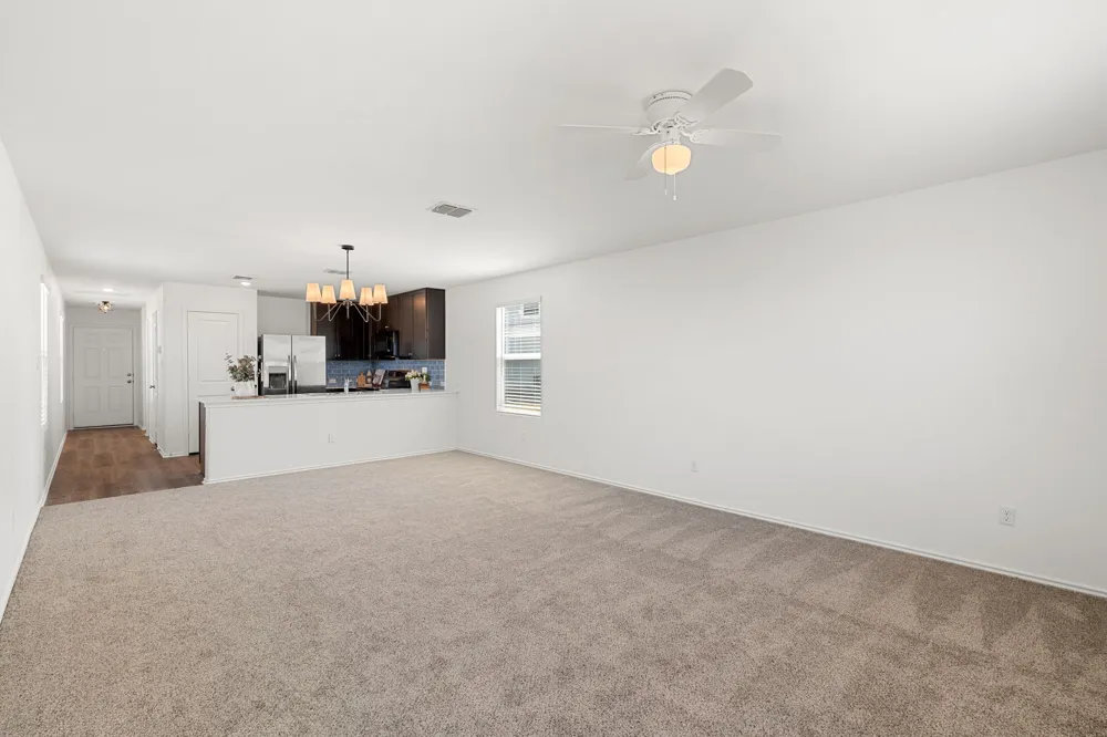 424 Marty Allen Loop Jarrell, TX 76537