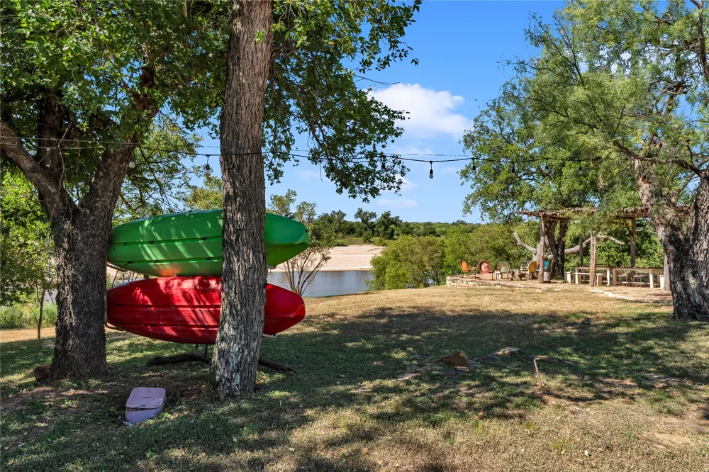211 Riverside Drive W Llano, TX 78643