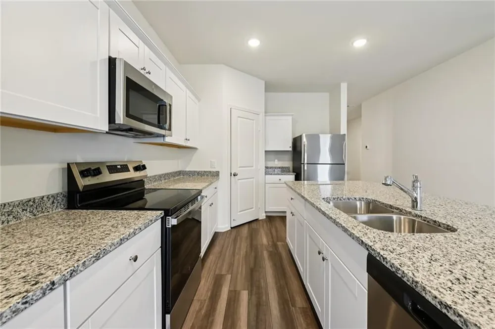 32 Crescent Boulevard Carrollton, GA 30116