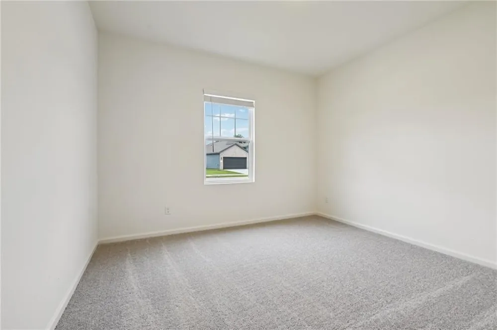 32 Crescent Boulevard Carrollton, GA 30116
