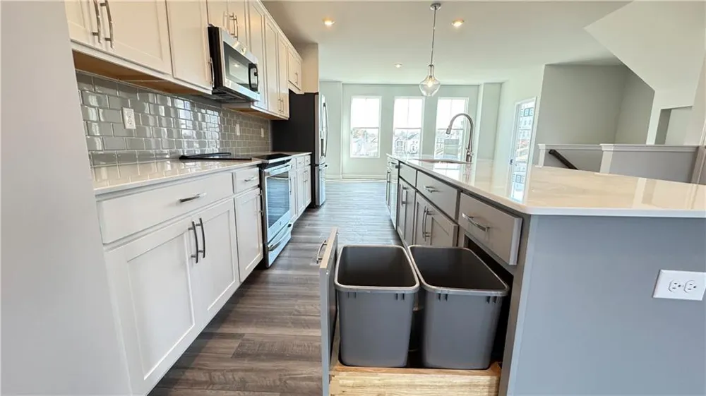 1443 Creekside Circle NW Atlanta, GA 30318