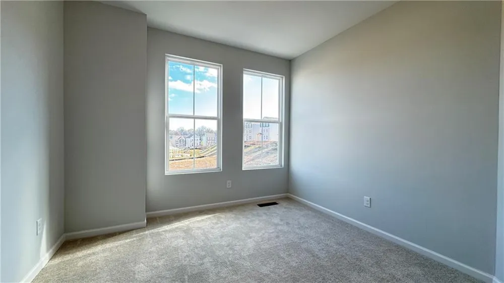 1443 Creekside Circle NW Atlanta, GA 30318
