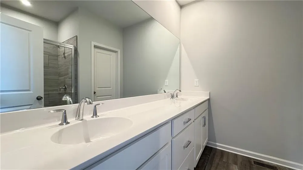 1443 Creekside Circle NW Atlanta, GA 30318