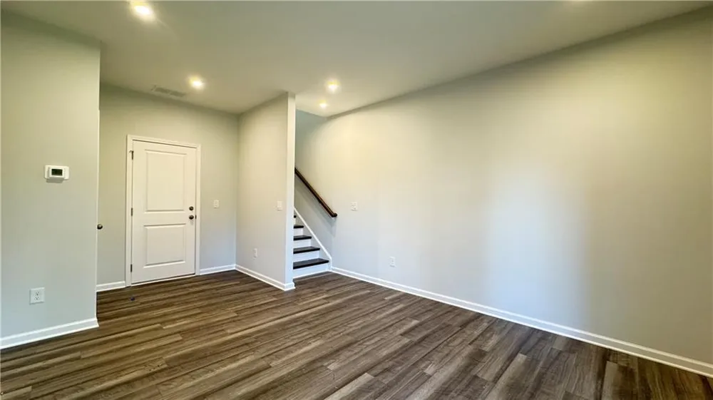1443 Creekside Circle NW Atlanta, GA 30318