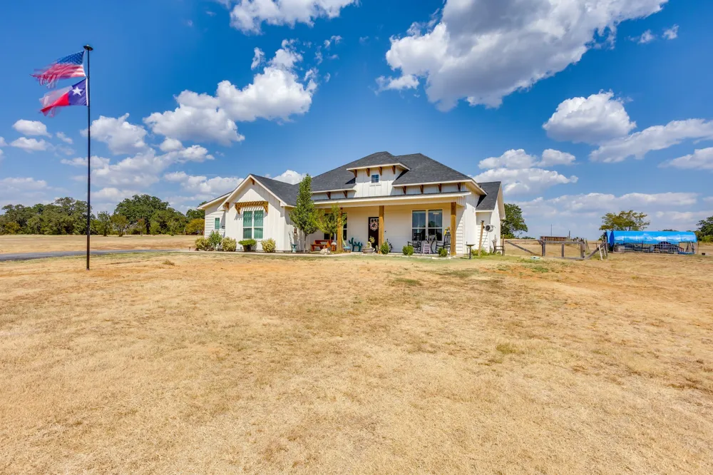 6202 FM 1902 Burleson, TX 76058