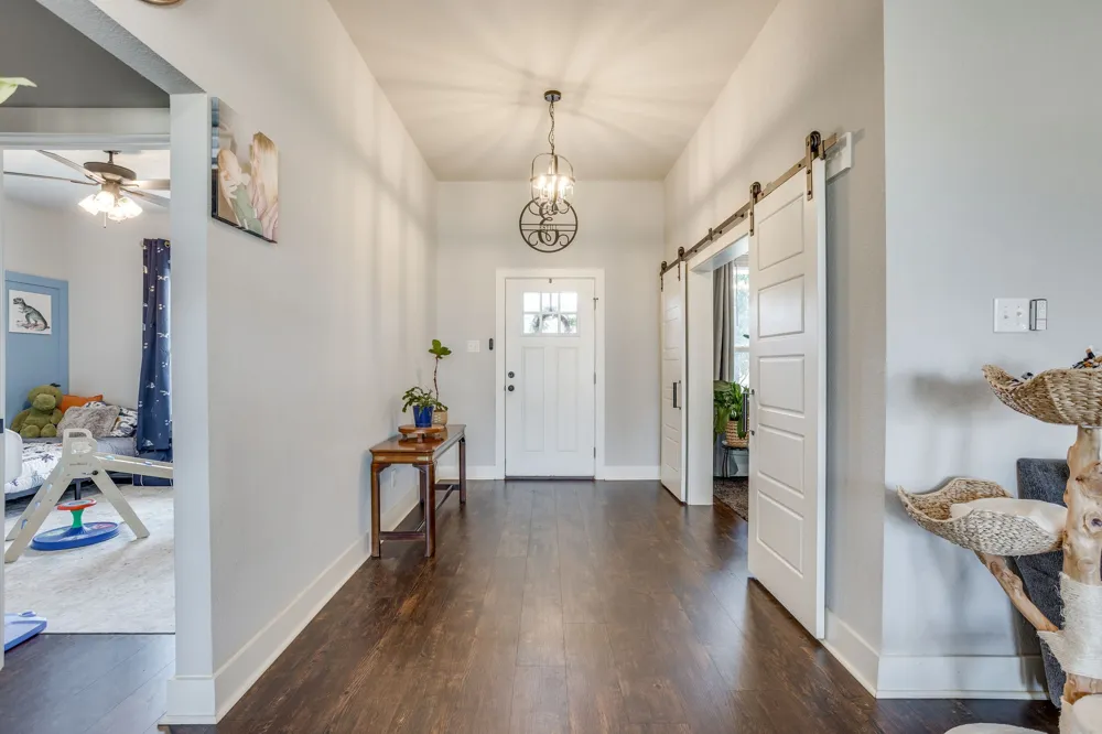 6202 FM 1902 Burleson, TX 76058