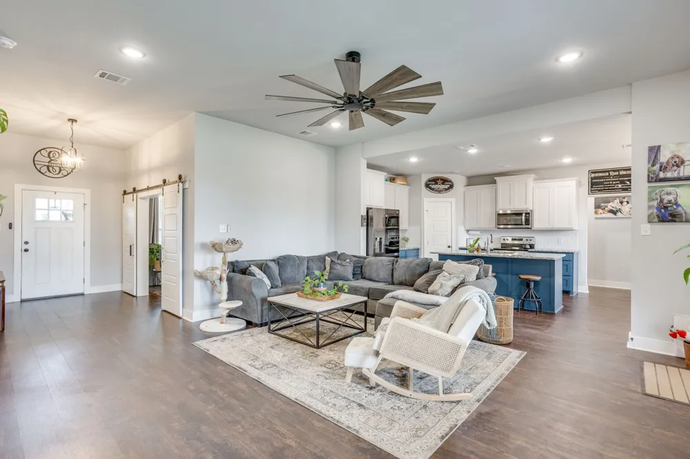 6202 FM 1902 Burleson, TX 76058