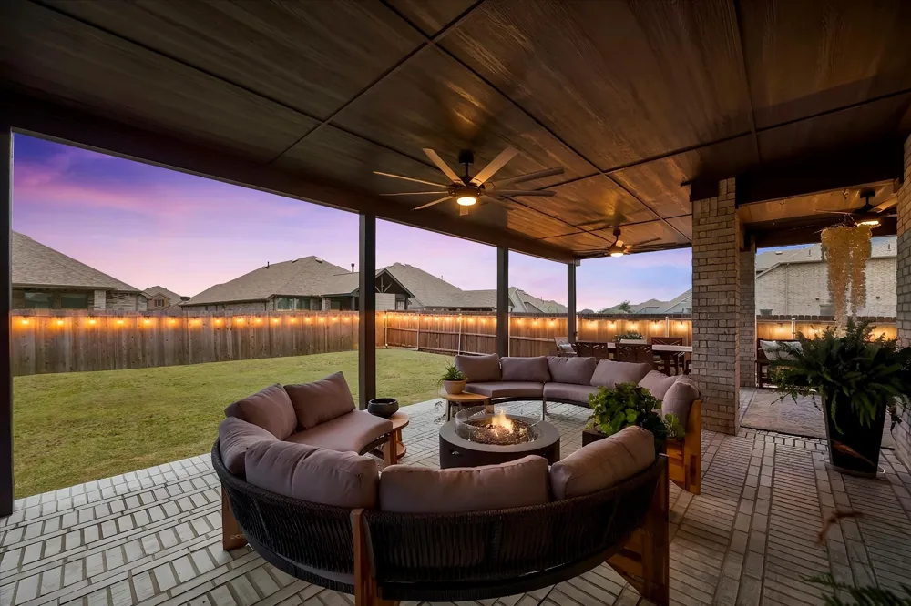 1042 Watercourse Place Royse City, TX 75189