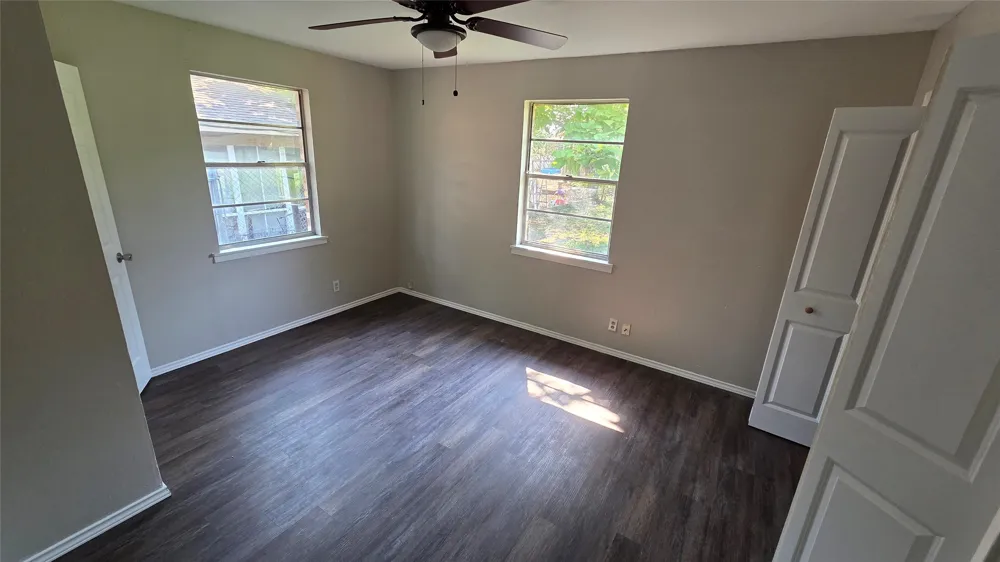 2015 Brenda Avenue Denison, TX 75020
