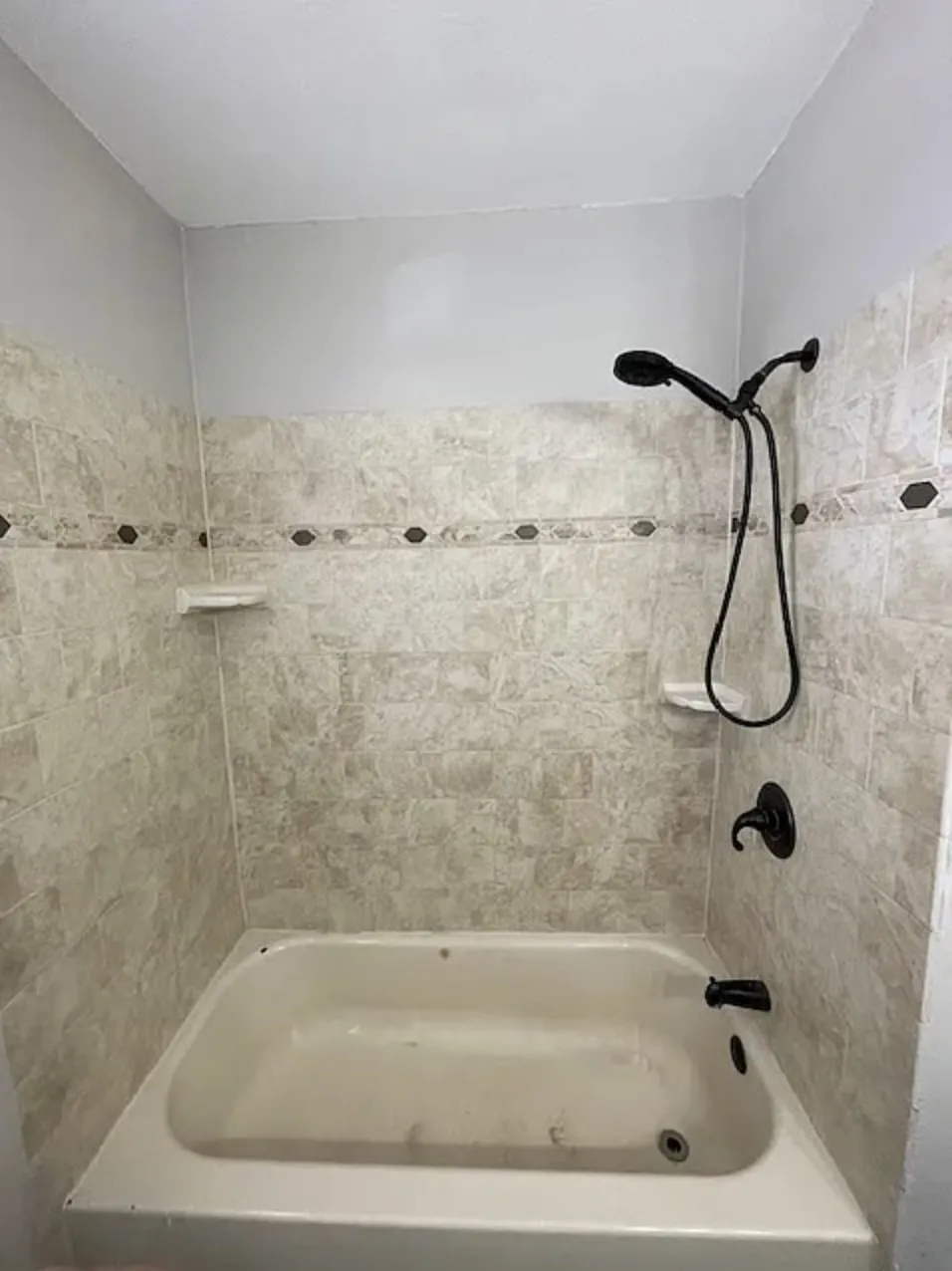 2015 Brenda Avenue Denison, TX 75020