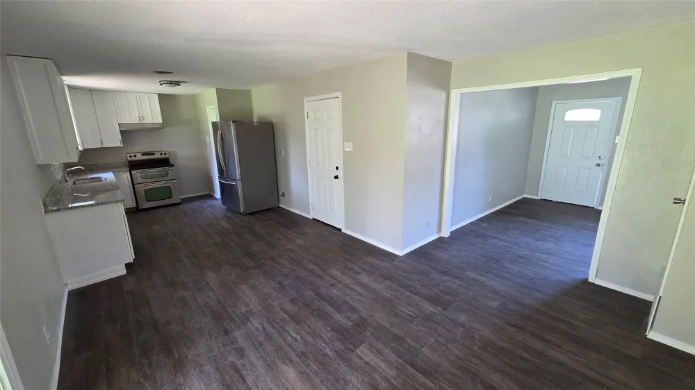 2015 Brenda Avenue Denison, TX 75020