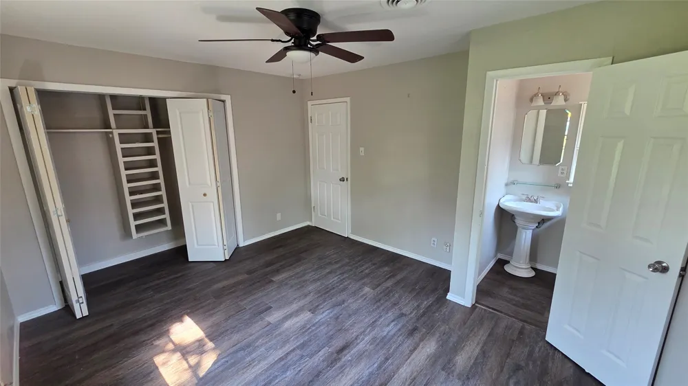 2015 Brenda Avenue Denison, TX 75020