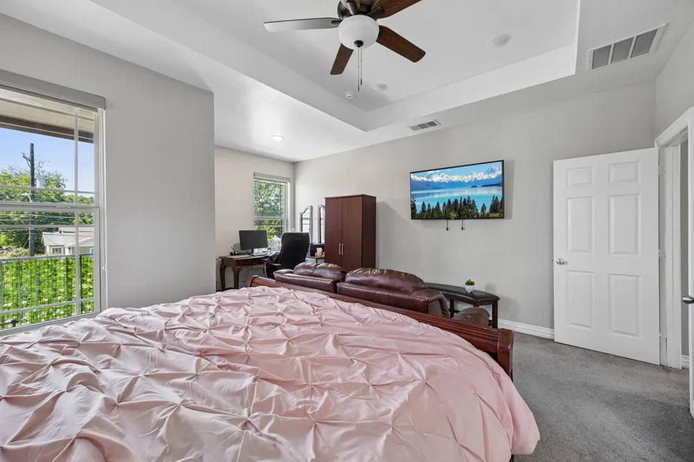 431 W Pioneer Drive Irving, TX 75061