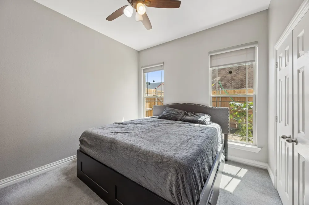 431 W Pioneer Drive Irving, TX 75061