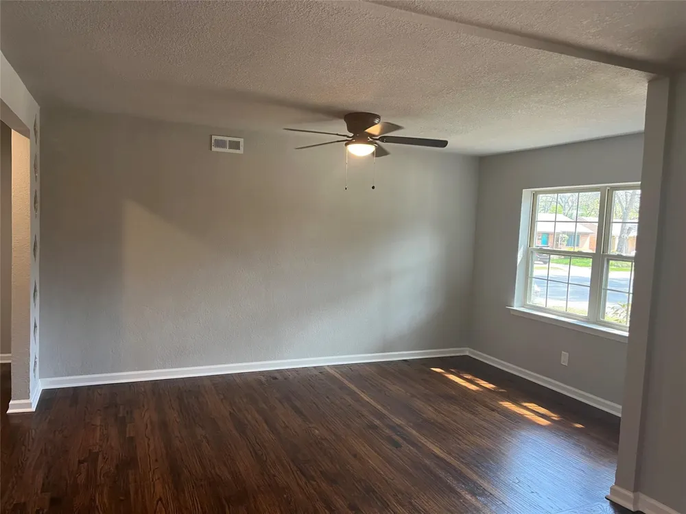 1021 Western Boulevard Arlington, TX 76013