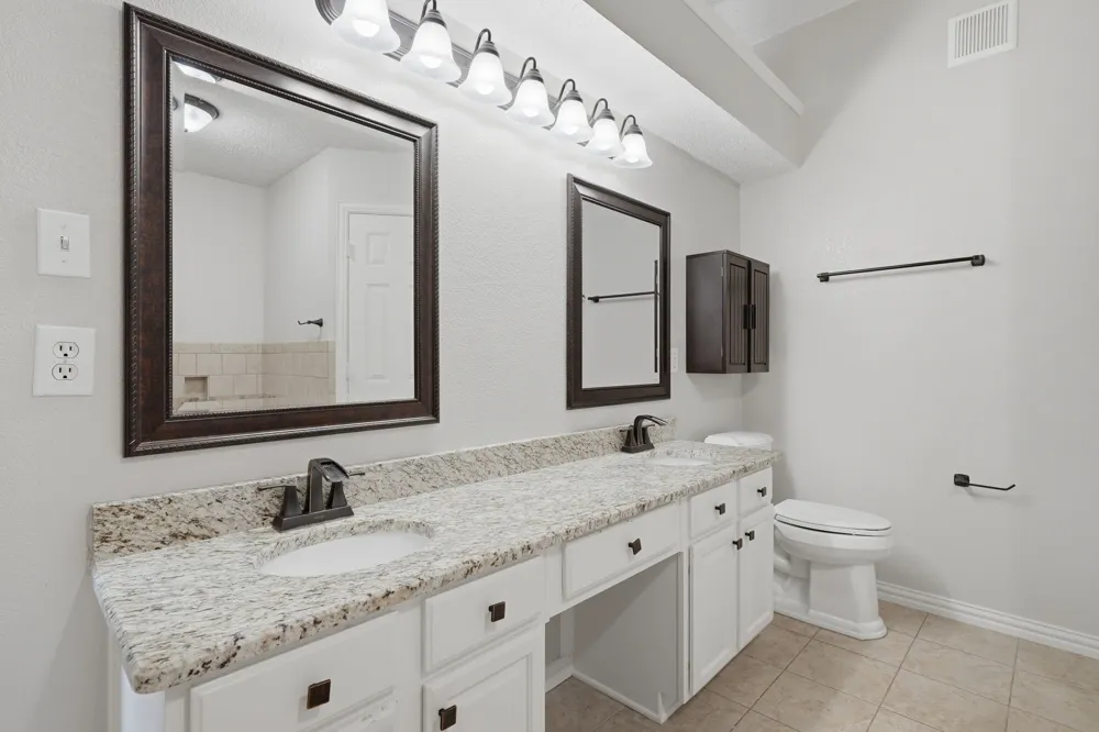 1808 Rybovich Lane Mansfield, TX 76063