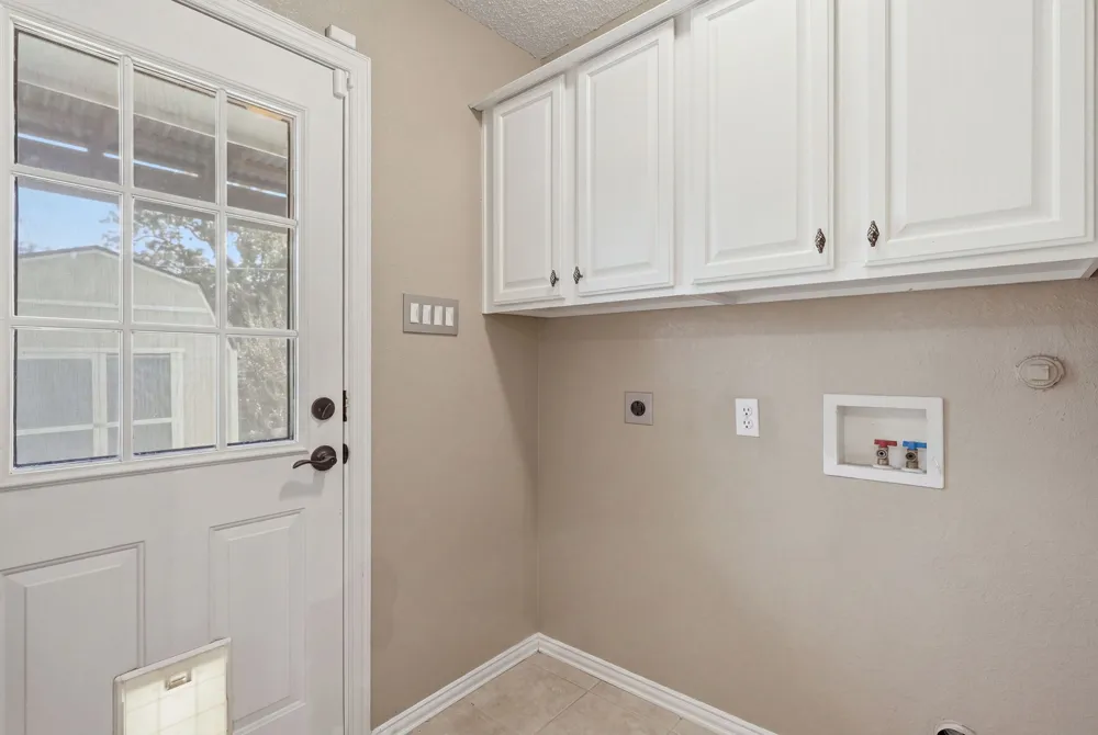 1808 Rybovich Lane Mansfield, TX 76063
