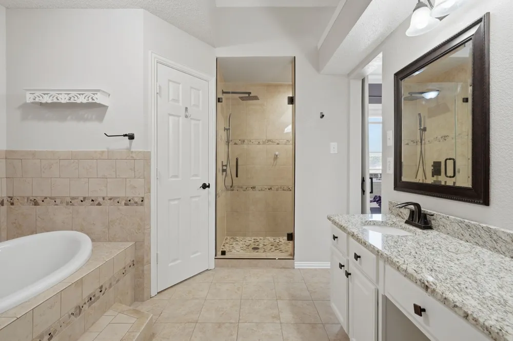1808 Rybovich Lane Mansfield, TX 76063