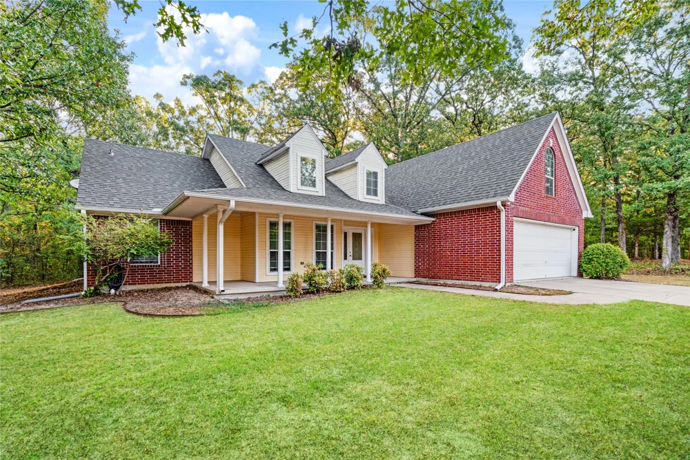 139 Parc Ouest Drive Paris, TX 75460