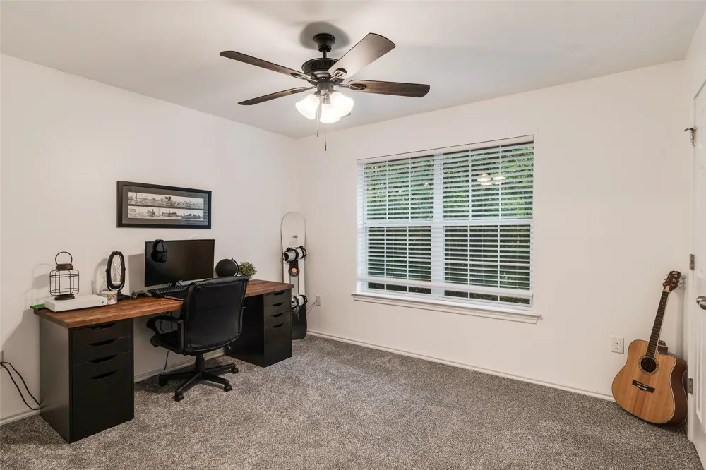 139 Parc Ouest Drive Paris, TX 75460
