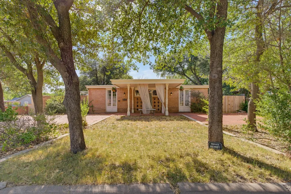 1042 Santos Street Abilene, TX 79605