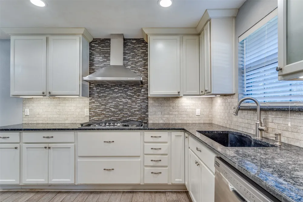 2217 Canyon Valley Trail Plano, TX 75023