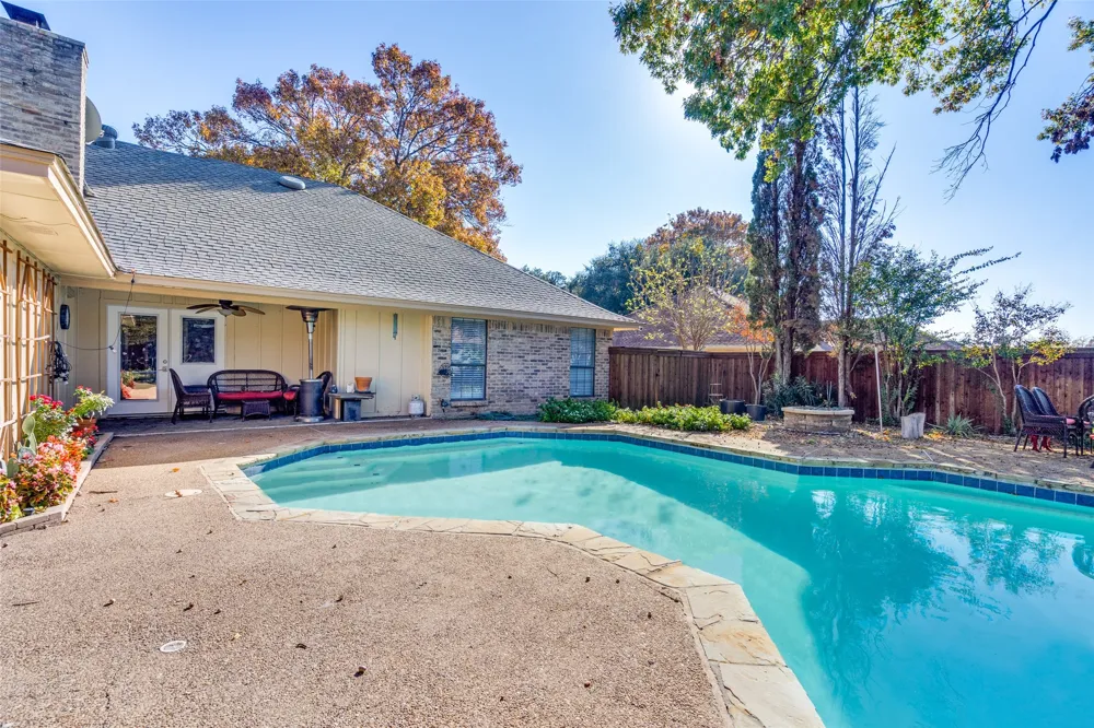 2217 Canyon Valley Trail Plano, TX 75023