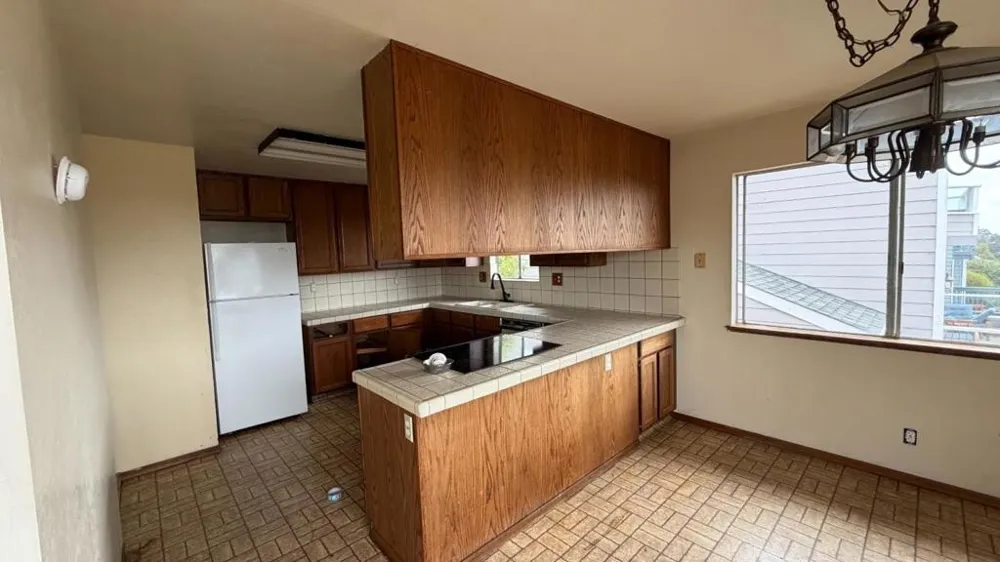 930 Ferdinand Avenue El Granada, CA 94018