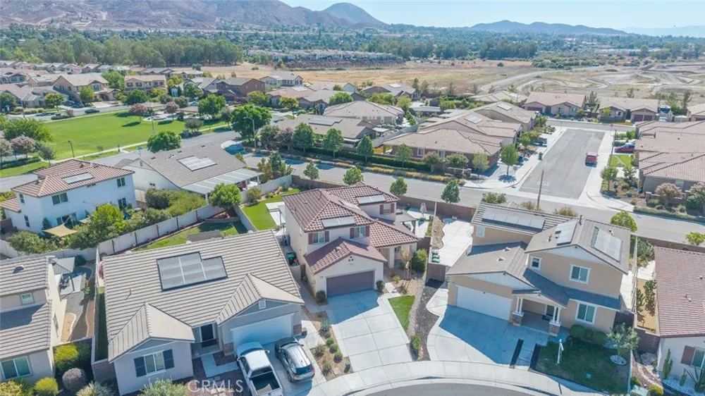 29342 Sword Fern Lake Elsinore, CA 92530