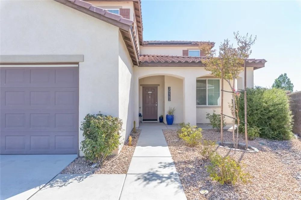 29342 Sword Fern Lake Elsinore, CA 92530