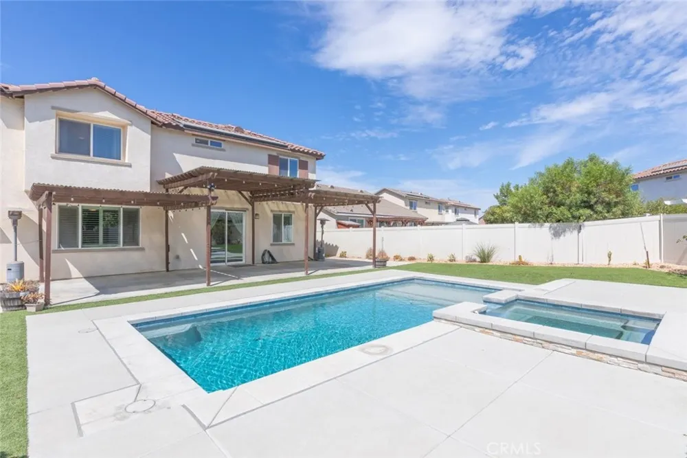 29342 Sword Fern Lake Elsinore, CA 92530