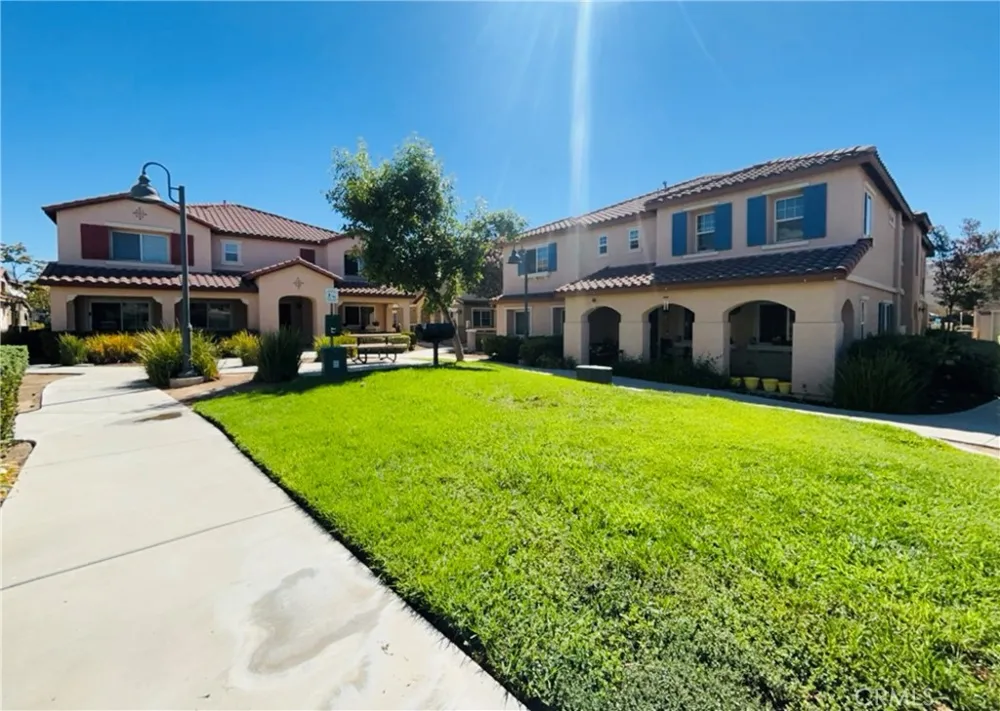 15627 Lasselle #49 Moreno Valley, CA 92551