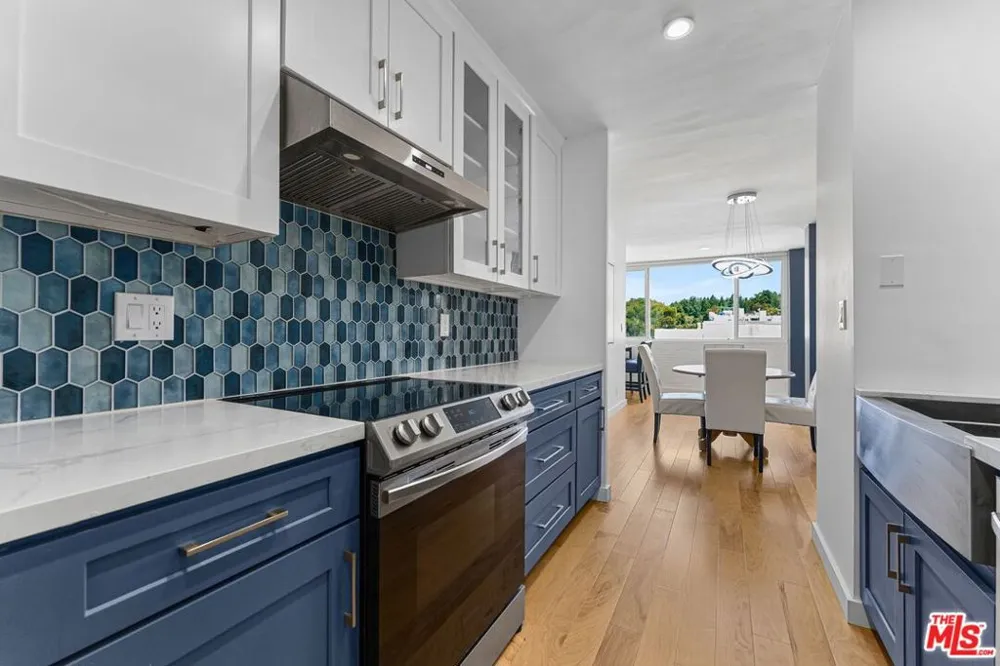 540 Kelton Avenue #501 Los Angeles, CA 90024