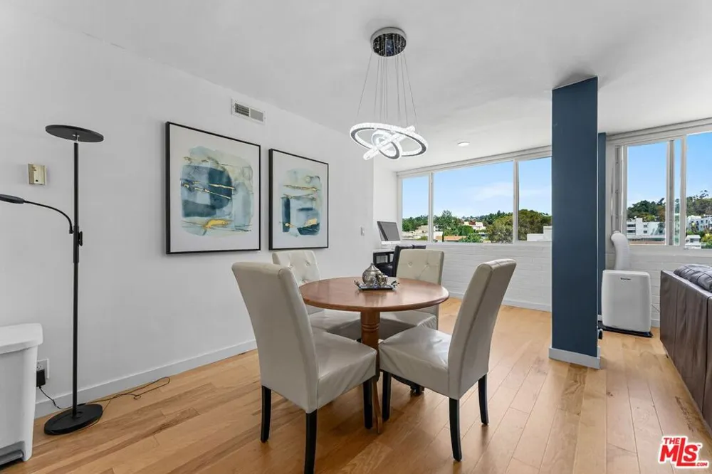 540 Kelton Avenue #501 Los Angeles, CA 90024