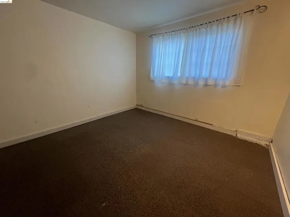 2209 E 22nd Street Oakland, CA 94606