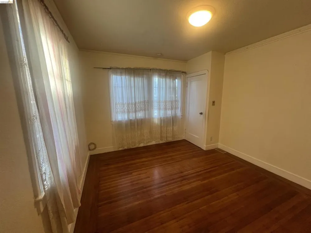 2209 E 22nd Street Oakland, CA 94606