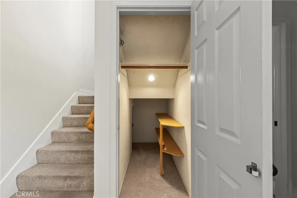 21475 Via Pepita Yorba Linda, CA 92886