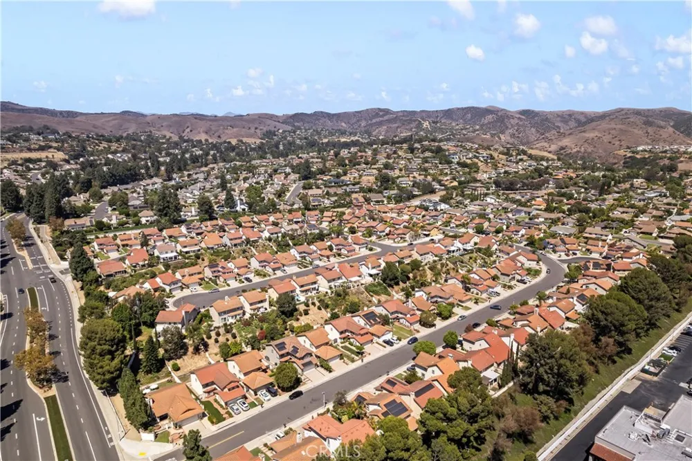 21475 Via Pepita Yorba Linda, CA 92886