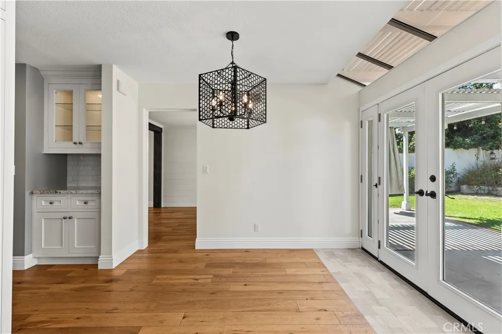 21475 Via Pepita Yorba Linda, CA 92886