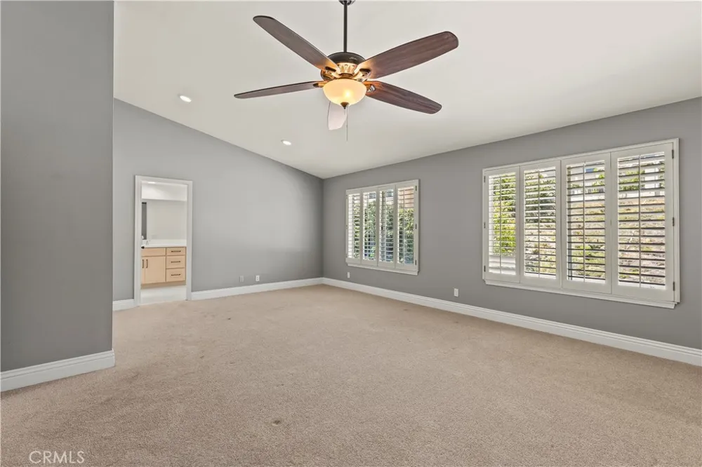 21475 Via Pepita Yorba Linda, CA 92886