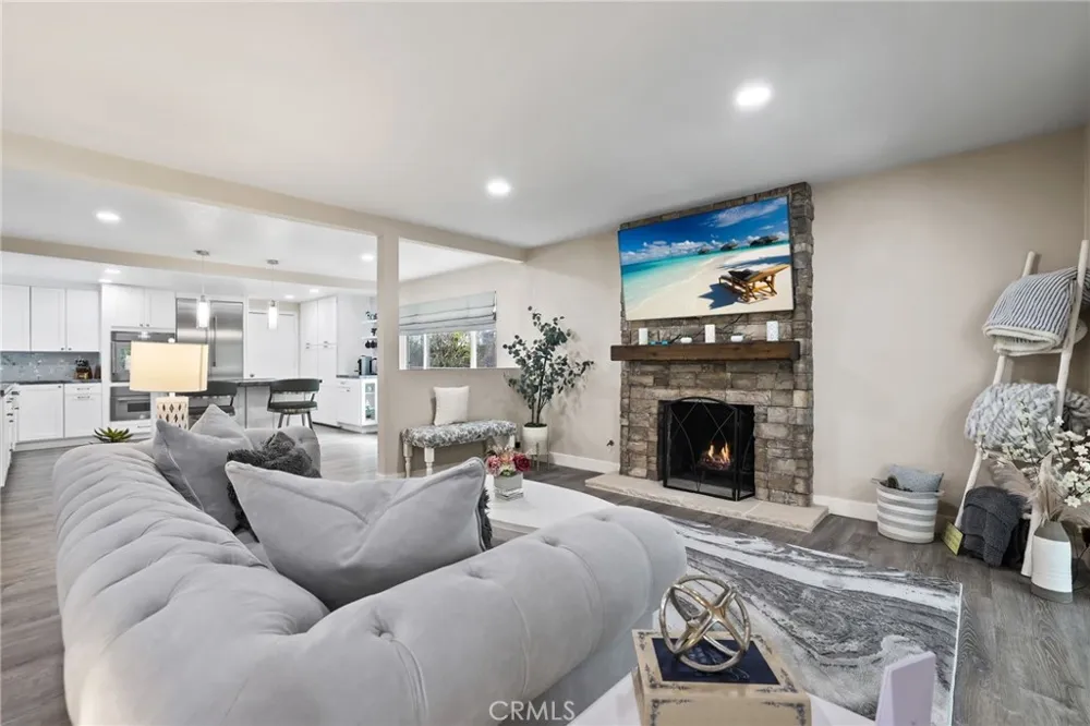 25221 Tasman Rd Laguna Hills, CA 92653