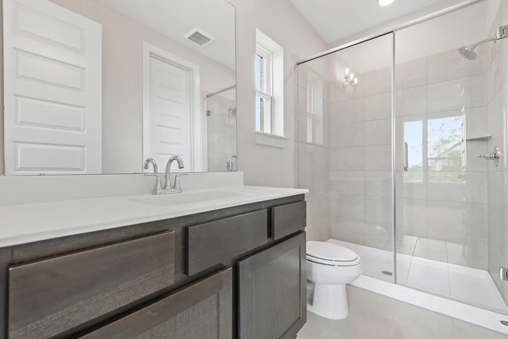 818 Caballos Drive League City, TX 77546