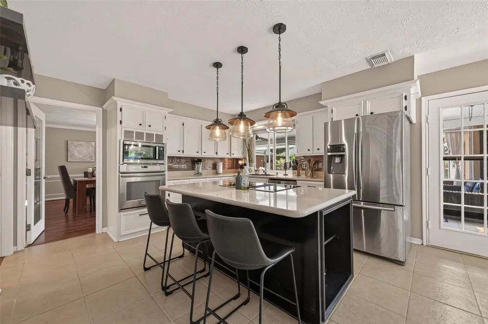 2102 Augusta Drive League City, TX 77573