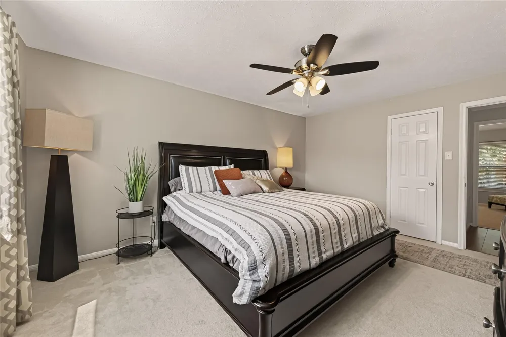 2102 Augusta Drive League City, TX 77573